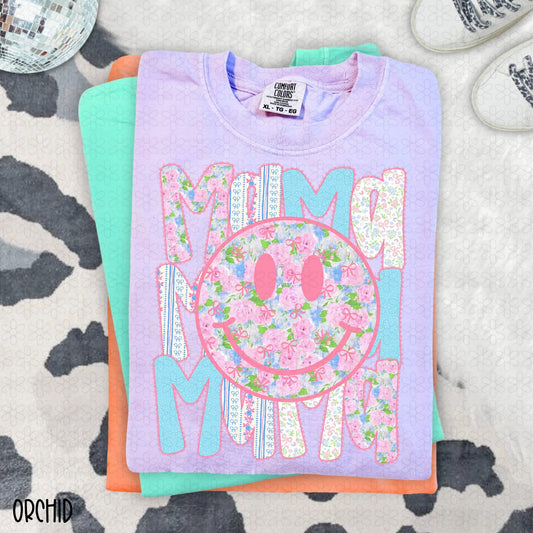 Floral Smiley Mama
